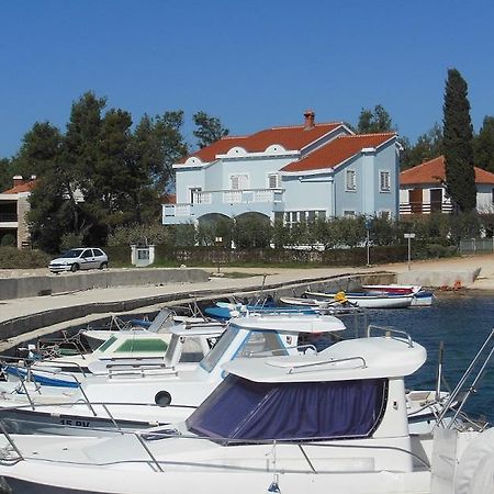 Apartments Maslina Privlaka  Extérieur photo