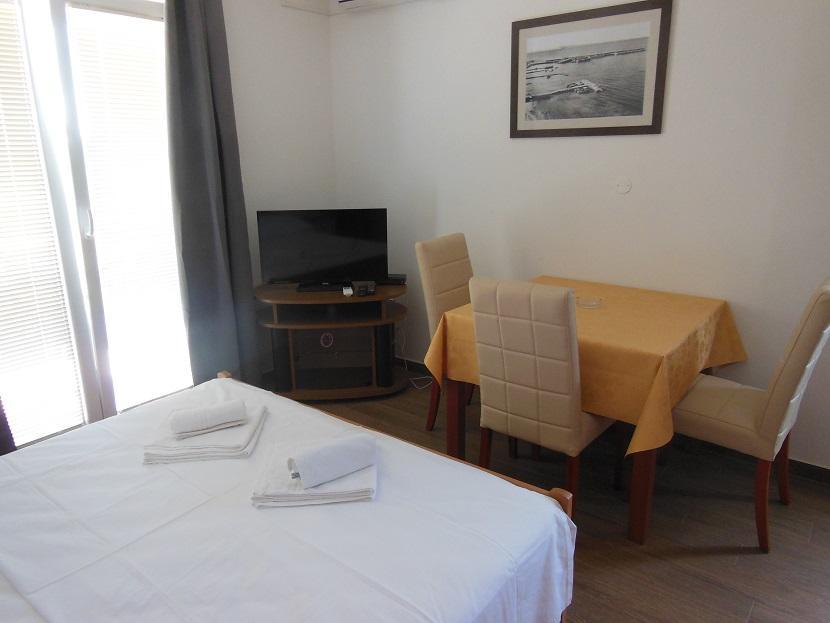 Apartments Maslina Privlaka  Extérieur photo